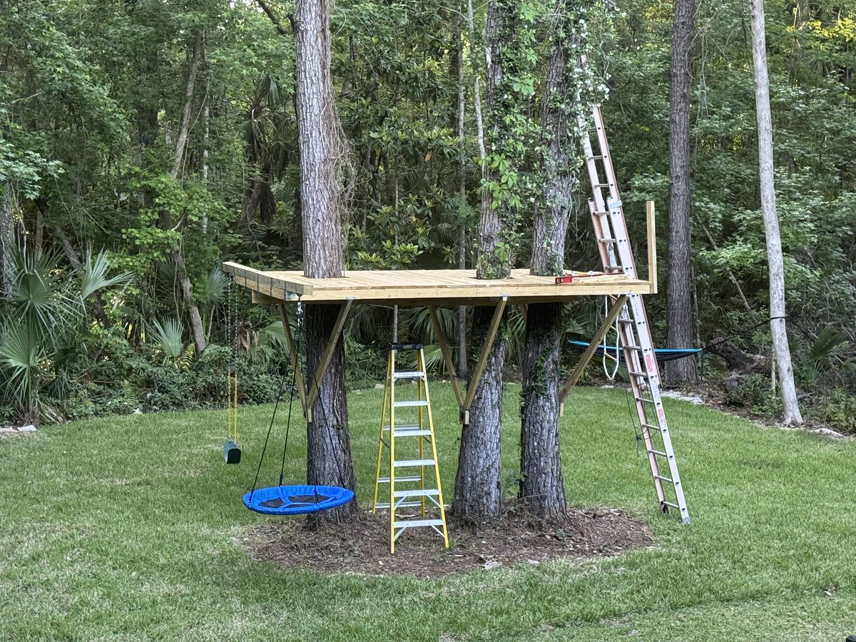 Treehouse platform under construction